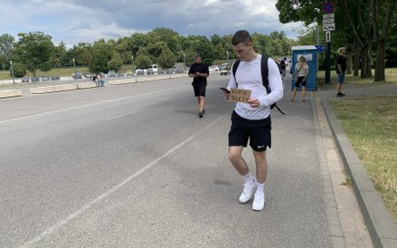 Niektórzy słuchacze liczyli na zdobycie wyprzedanych biletów spoza oficjalnej puli