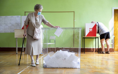 Pierwszeństwo do urny wyborczej dla seniorów i kobiet w ciąży