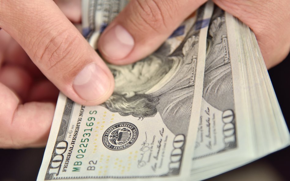 Czy grudzień przyniesie osłabienie dolara?