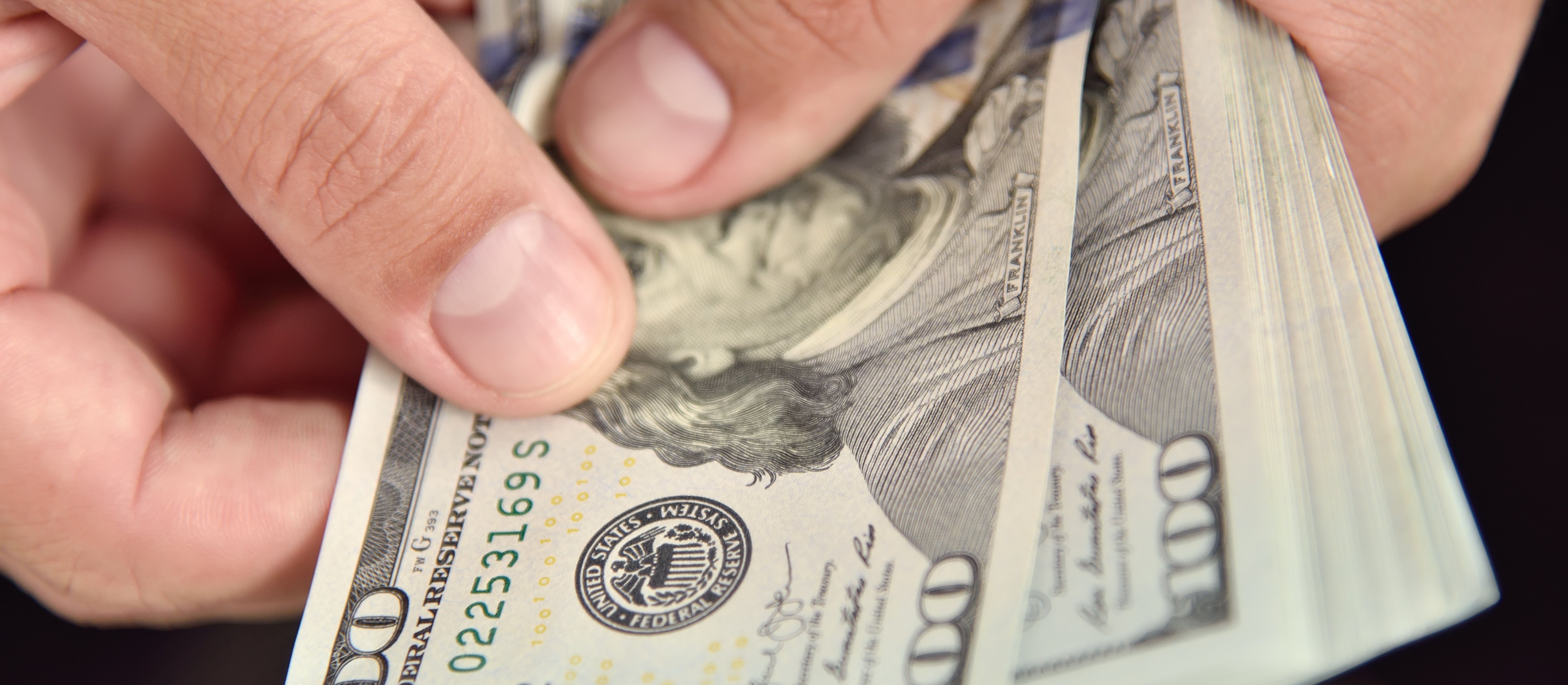 Czy grudzień przyniesie osłabienie dolara?