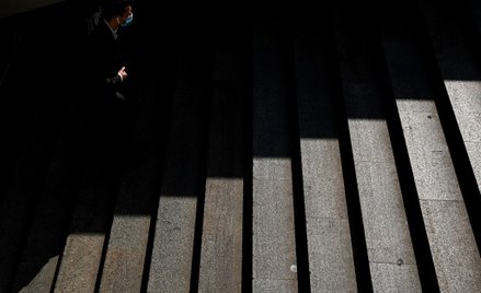 Epidemia w Polsce - raport Ministerstwa Zdrowia: 234 zakażenia koronawirusem