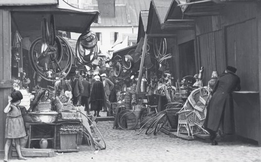 Handel na Kercelaku w Warszawie, sierpień 1932 r.