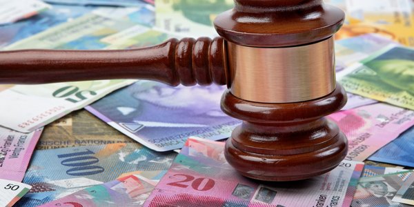 Sąd Najwyższy: bank pobrał od frankowiczów 40 tys. zł za dużo