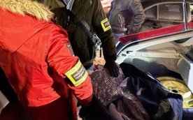 Kierujący autem mężczyzna zaparkował w bezpośrednim sąsiedztwie nieoznakowanego radiowozu, nie zdają