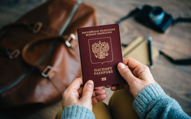 Przetrwanie bez rosyjskiego paszportu jest niemal niemożliwe
