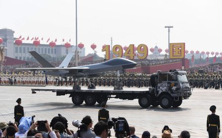 Chiński bezzałogowiec prezentowany podczas parady na Placu Niebiańskiego Spokoju (Tiananmen)