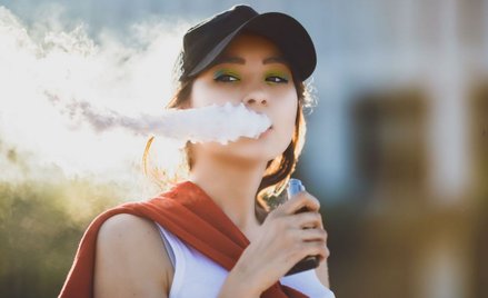 E-papierosy mogą prowadzić do raka