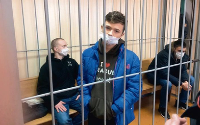 Mikita Załatarou ma 16 lat. Białoruski sąd skazał go na pięć lat łagru za udział w protestach