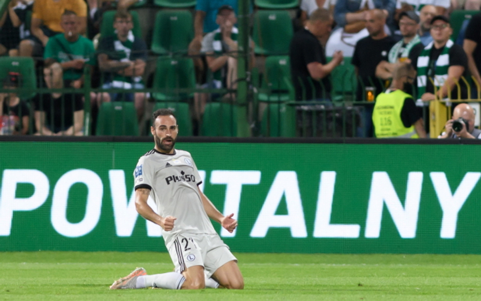 Ekstraklasa: Legia pokonała Wartę 2:0