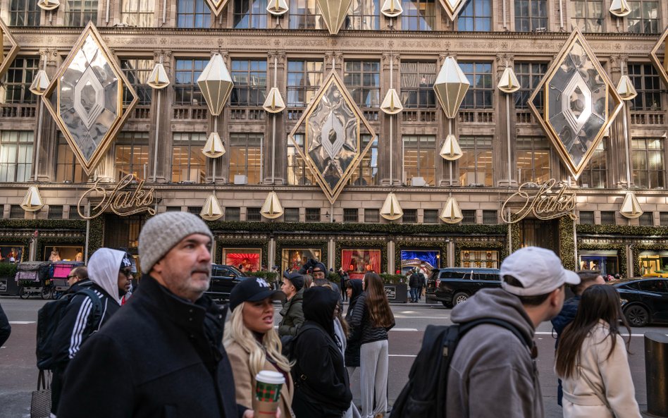 Saks Global, spółka‑matka luksusowej sieci handlowej Saks Fifth Avenue, złożyła wniosek o ochronę pr