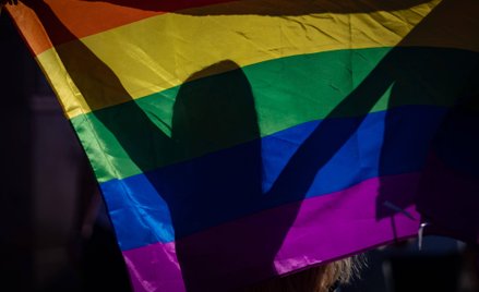 Aktywiści LGBTQ protestują. Nie chcą udowadniać w sądzie, że są gejami