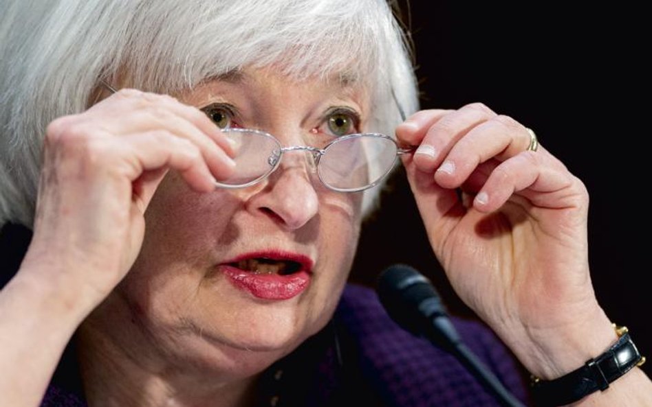 Janet Yellen, szefowa Fedu, przekonuje, że jej instytucja nie zaskoczy rynków podwyżkami stóp. Wielu