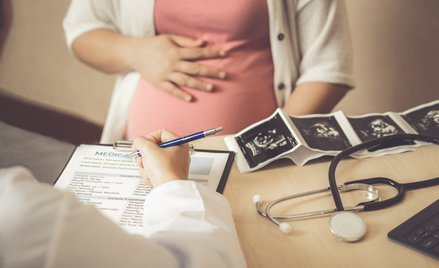 W badaniu przeanalizowano 264 858 ciąż, z czego w ponad 20 tys. matka w trakcie ciąży korzystała z l