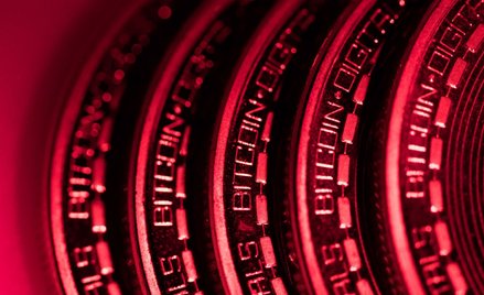 Bitcoin blisko 12 tys. dolarów, bardzo ważnego poziomu