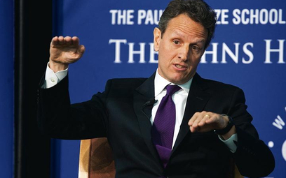 Amerykański sekretarz skarbu Timothy Geithner jest świadomy, że koszt obsługi długu publicznego USA 