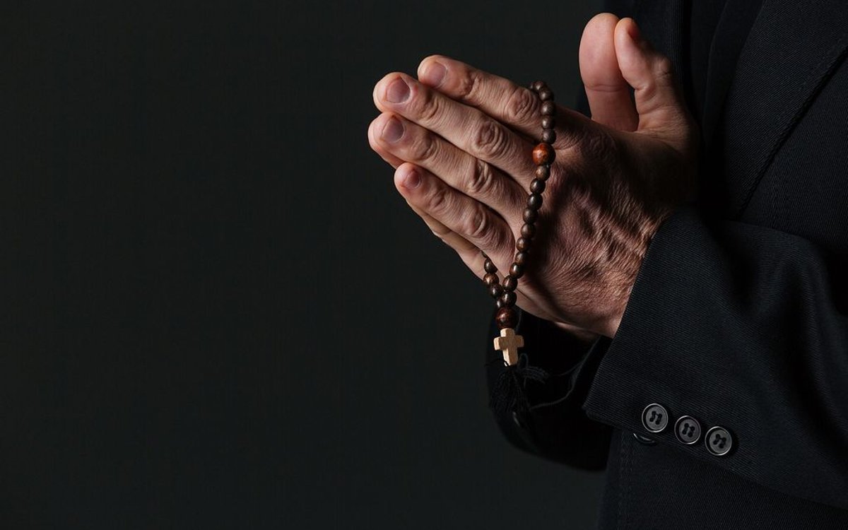 Wieś broni księdza oskarżonego o molestowanie