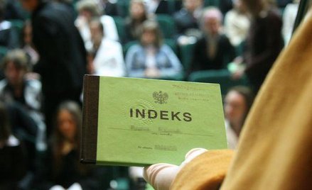 W pułapce szkół i zakładów ubezpieczeniowych