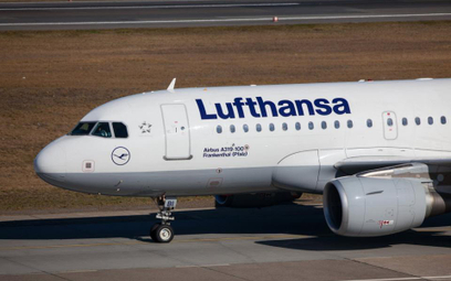 Lufthansa zarobi mniej