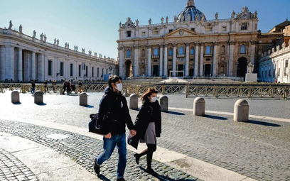 Rzym stał się jednym z miast, w które najmocniej uderzył spadek ruchu turystycznego z powodu epidemi