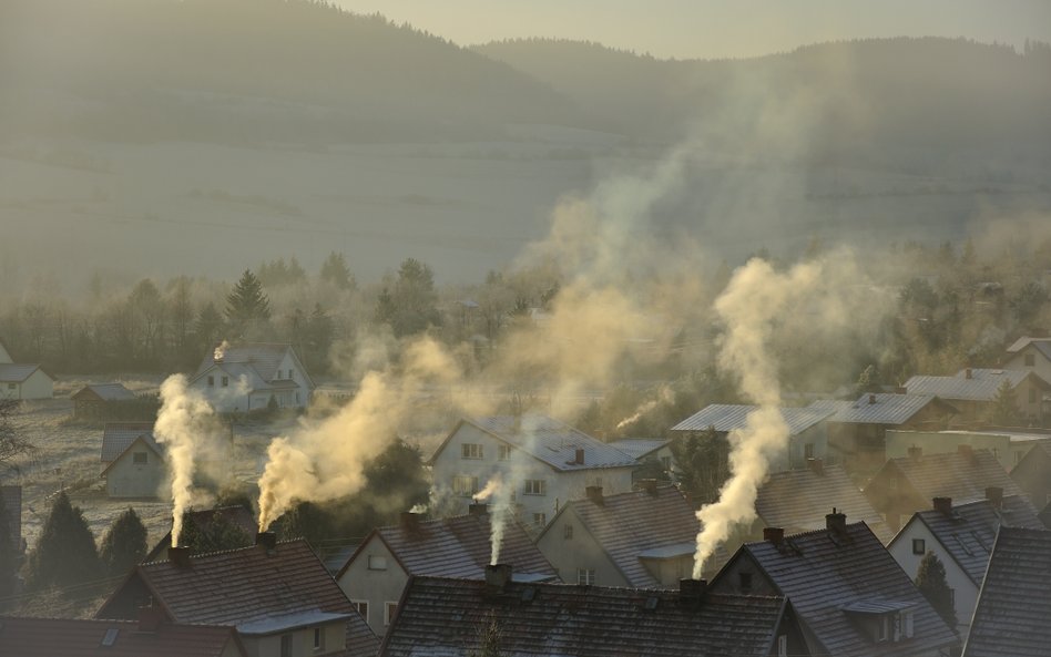 Plastik trafia do pieców. Recyklerzy biją na alarm