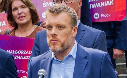 Zandberg: Rząd rozdaje hojną ręką prezenty wielkim korporacjom