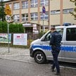 Decyzją władz MSWiA od piątku 9 października policjanci rozpoczęli kontrolę terenów wokół szkół, a z