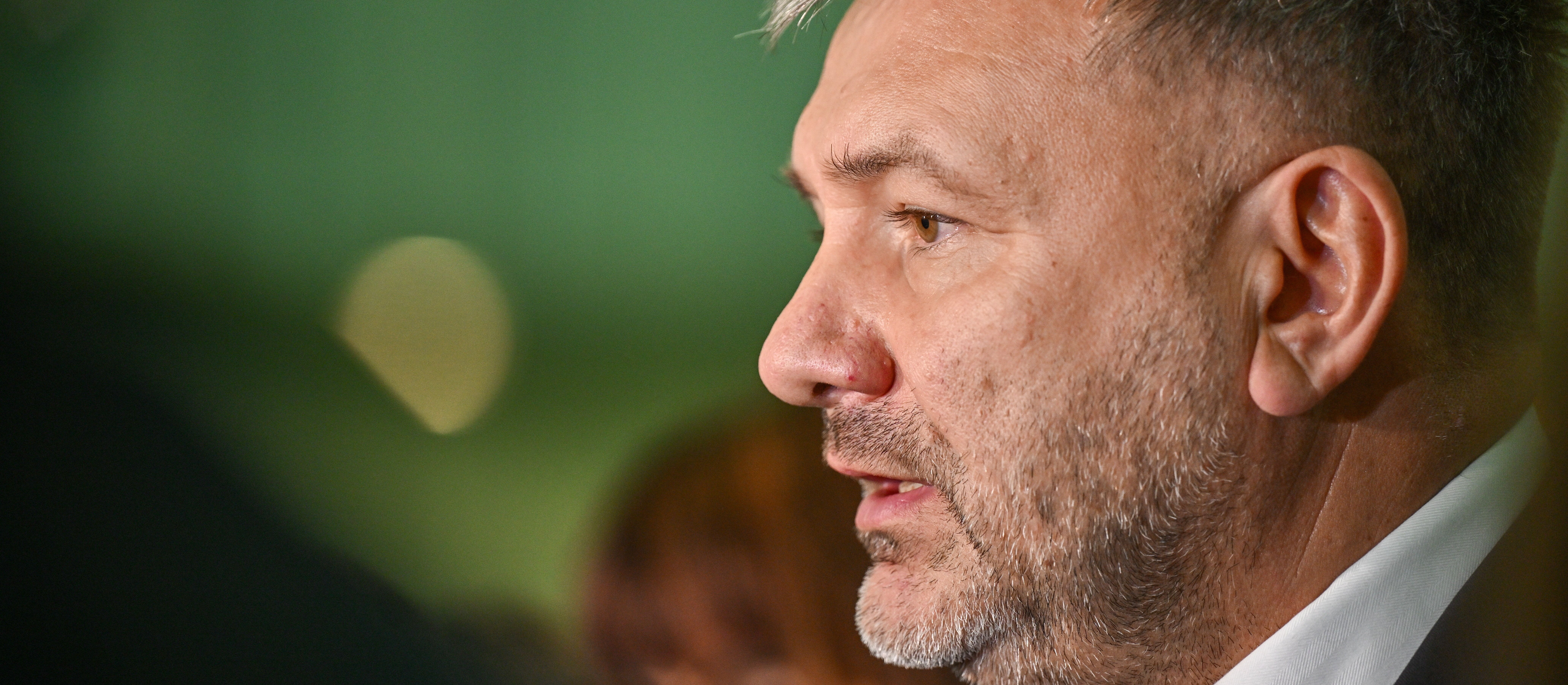 Ustawa Waldemara Żurka. Wyroki tzw. neosędziów do podważenia, wystarczy wniosek