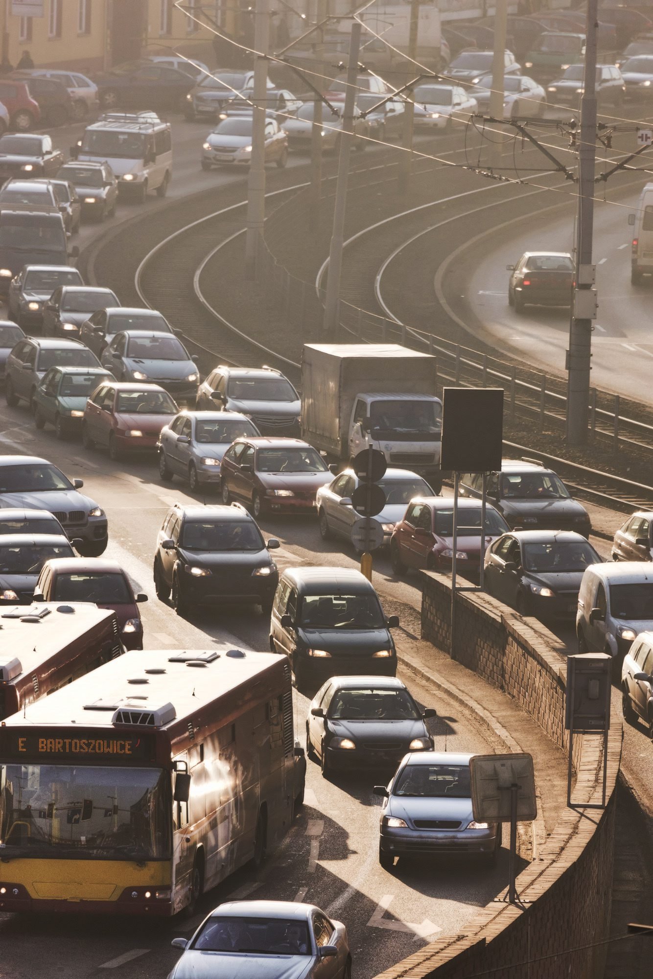 Światowy Dzień bez Samochodu. Jesteśmy liderem Europy, ale to nie powód do dumy