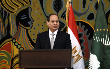 Egipt: Parlament pozwala prezydentowi rządzić trzy kadencje