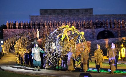 „Turandot” widowisko plenerowe Opery Wrocławskiej, reżyseria Michała Znanieckiego, czerwiec 2010 r.,