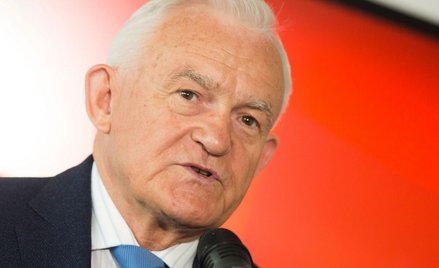 Miller: Kaczyński stawia strzałki, wszyscy inni biegną