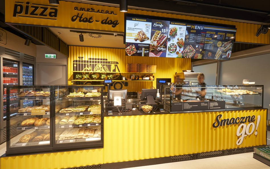 Więcej gastronomii na lotnisku w Modlinie