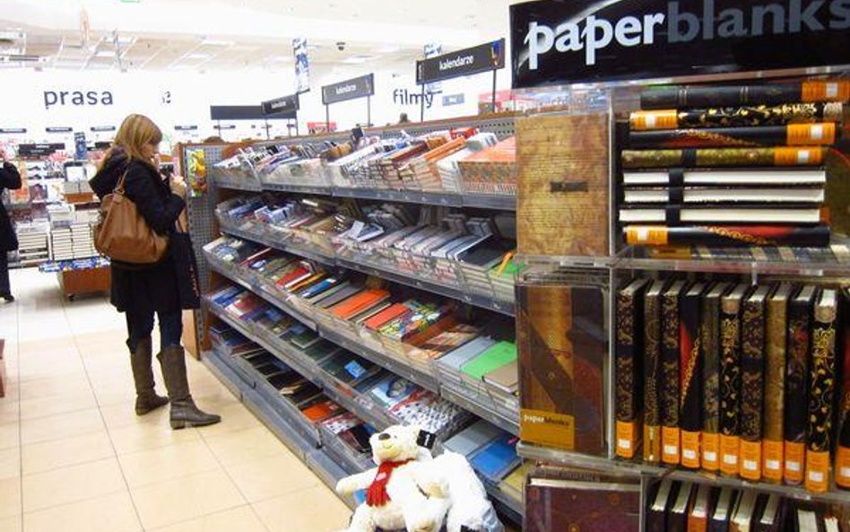 Pioneer chce sprzedać Empik w wezwaniu