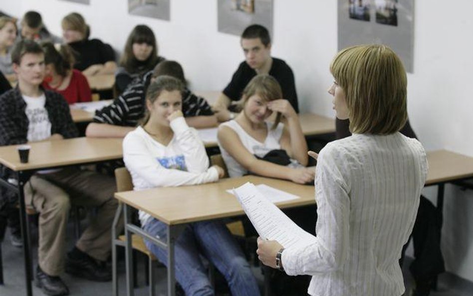 Etyka w szkołach obok religii a dyskryminacja wolności sumienia i wyznania