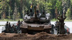 Należący do Sił Zbrojnych RP czołg K2 produkcji południowokoreańskiej podczas ćwiczeń Bursztynowy Ob
