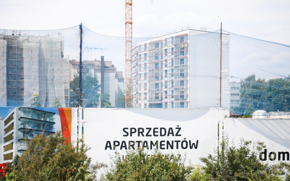 Ogłoszenie o sprzedaży mieszkań w jednej z warszawskich dzielnic