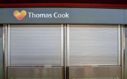 Domy towarowe przejmują salony Thomasa Cooka