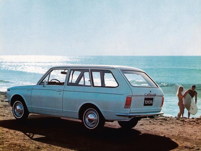 Była też dostępna w wersji Wagon, czyli jako dwudrzwiowe kombi.