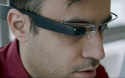 Okulary Google wsparte przez AI pomogą niewidomym