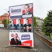 Plakaty wyborcze przed I turą wyborów