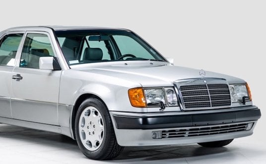 Mercedes 500E Seinfelda. Foto: Gooding & Company