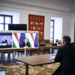 Viktor Orban w czasie wideokonferencji z Charlesem Michelem