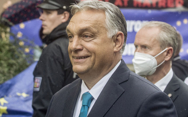 Premier Węgier Viktor Orbán oświadczył, że Węgry są suwerennym krajem i kupują energię i gaz, od kog