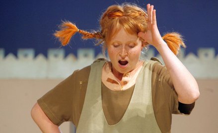 "Pippi Pończoszanka" w Teatrze Dramatycznym w 2007 roku. W tytułowej roli Dominika Kluźniak