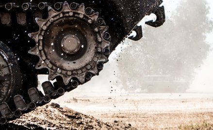 Producenci uzbrojenia na celowniku inwestorów