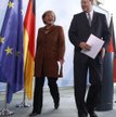 Niemiecka kanclerz Angela Merkel i minister finansów RFN Peer Steinbrueck opowiadają się za zwiększe