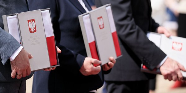 Nie tak łatwo już o polskie obywatelstwo. Zmiany jeszcze w tym roku