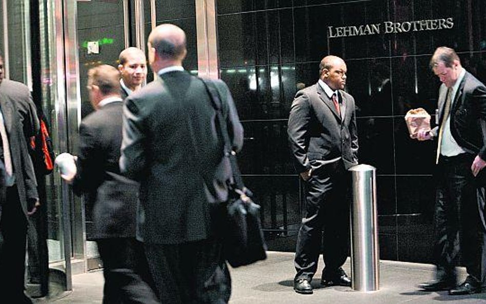 Legendarny bank inwestycyjny Lehman Brothers złożył wniosek o upadłość 15 września 2008 r. Prezes Re