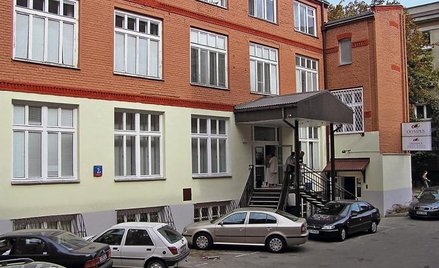 Olympus Szkoła Wyższa im. Romualda Kudlińskiego w Warszawie oferuje program oparty na standardach na