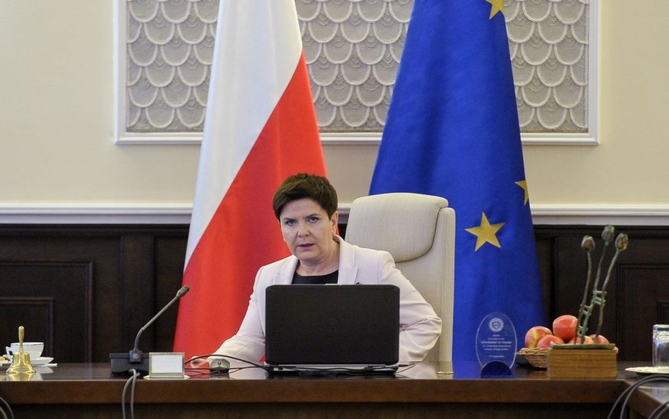 Wykład Beaty Szydło na uczelni o. Rydzyka